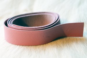  Leather Strip light pink, 60 mm 