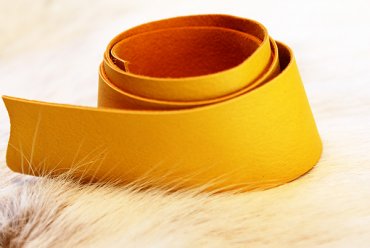 Leather Strip yellow, 30 mm