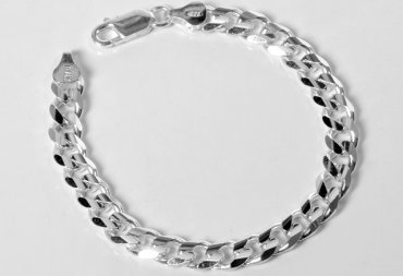 Neat Chain Bracelet